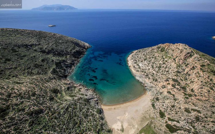 Loretzaina Beach Ios Island